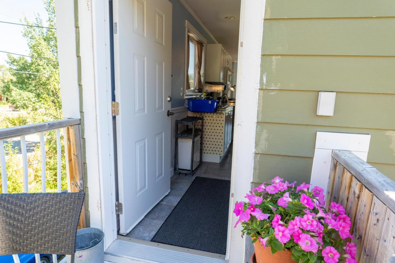 Downtown Whitehorse Apartment In Old Town Екстер'єр фото